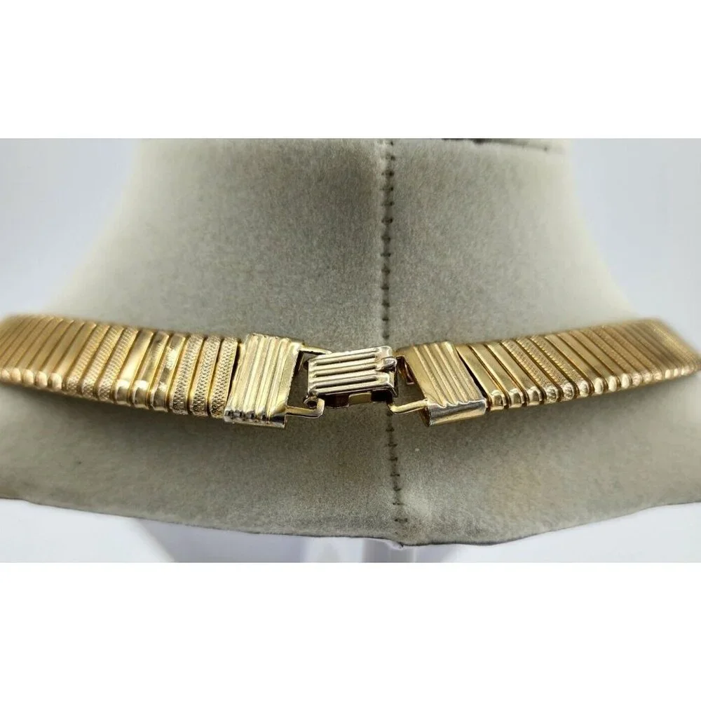 Vintage‎ Tubogas Style Wide Choker Chain Necklace Gold Tone Cleopatra Egyptian